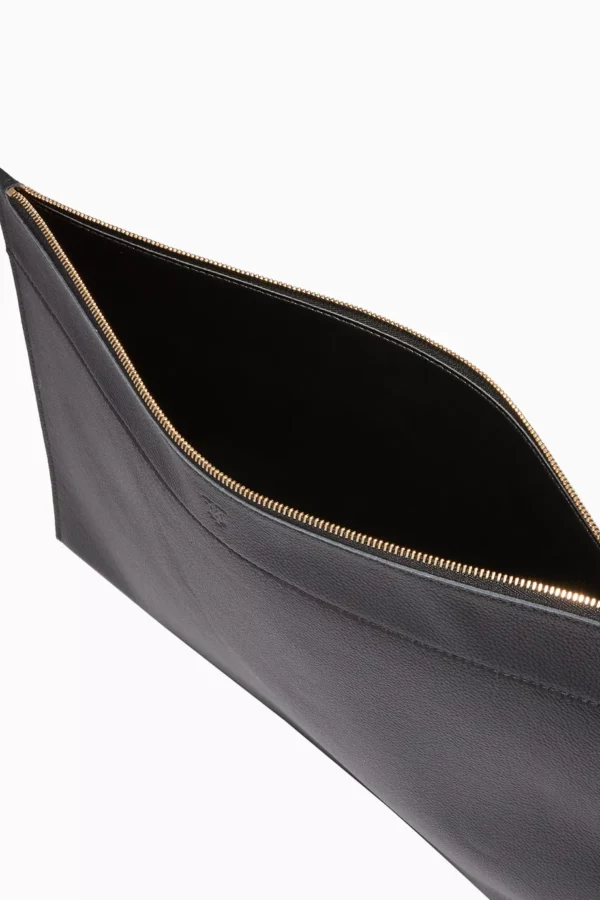 UB FASHION MONTROI Large Handpainted Leather Pouch