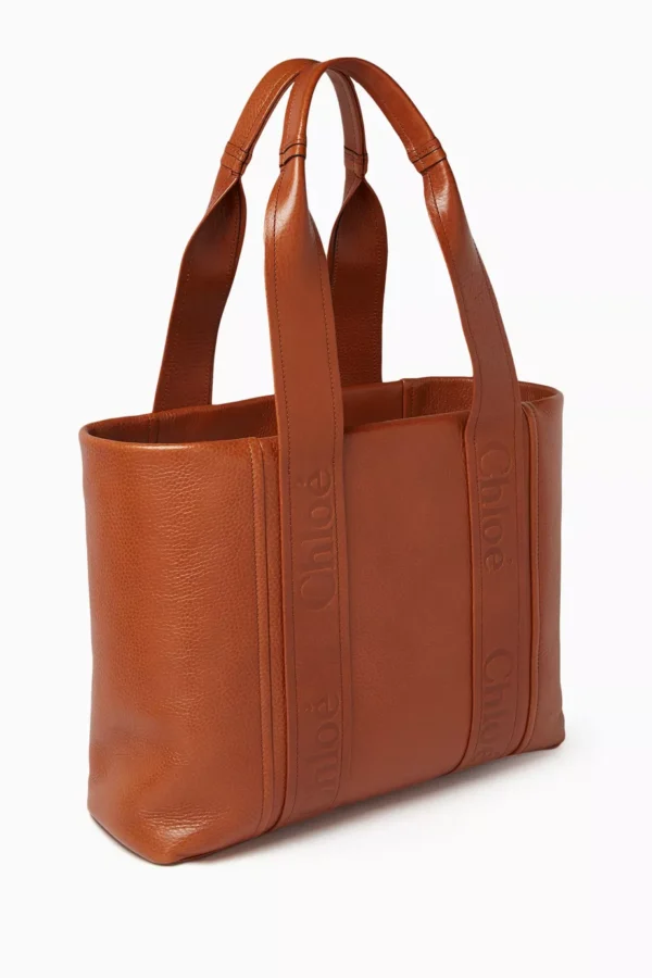 UB FASHION Chloé Woody Tote Bag in Calfskin Leather